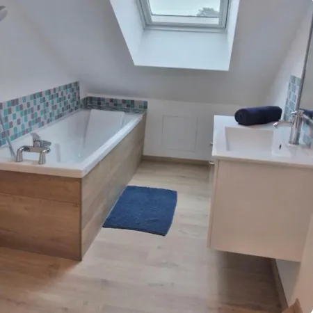 וילה 1900 Bord De Piscine Nordique סן-ברבן-לה-פן