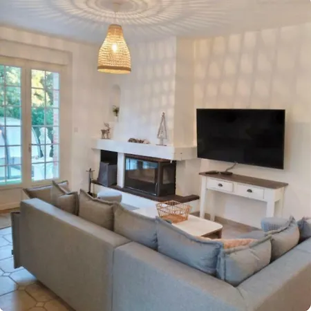 1900 Bord De Piscine Nordique וילה סן-ברבן-לה-פן